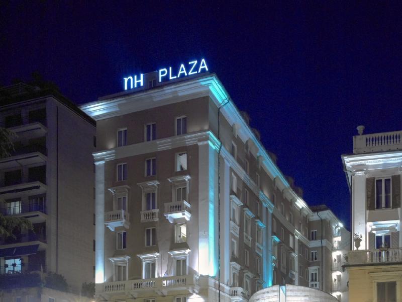 Hotel NH Genova Centro Esterno foto