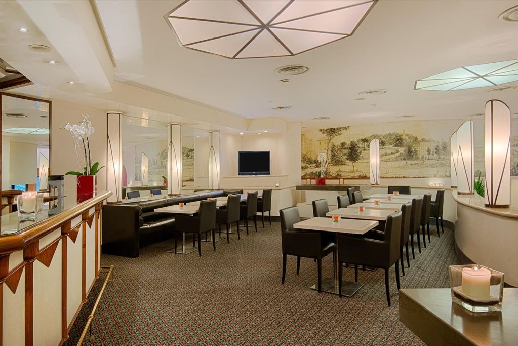 Hotel NH Genova Centro Ristorante foto